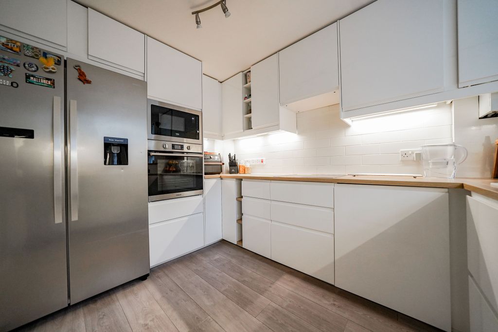 Property photo 3 of 27 Dsc09998