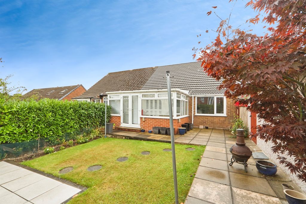 Property photo 2 of 17