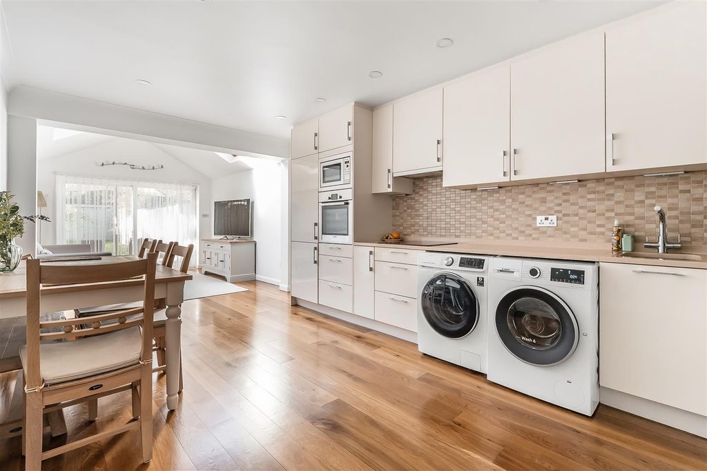 Property photo 2 of 32 113B-Graham-Road-19.Jpg