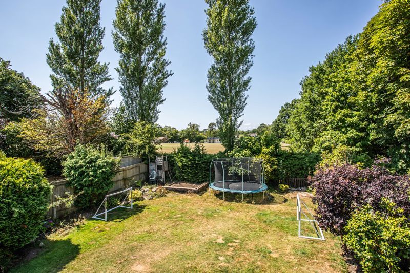 Property photo 2 of 24 Photo 21