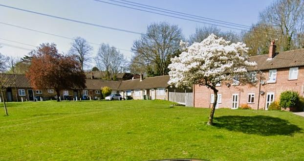 Property photo 1 of 7 Exterior