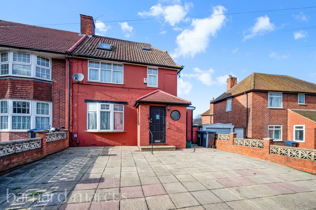 Property photo 1 of 17