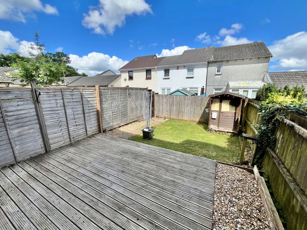 Property photo 2 of 21