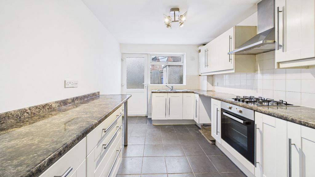 Property photo 2 of 17 2356845