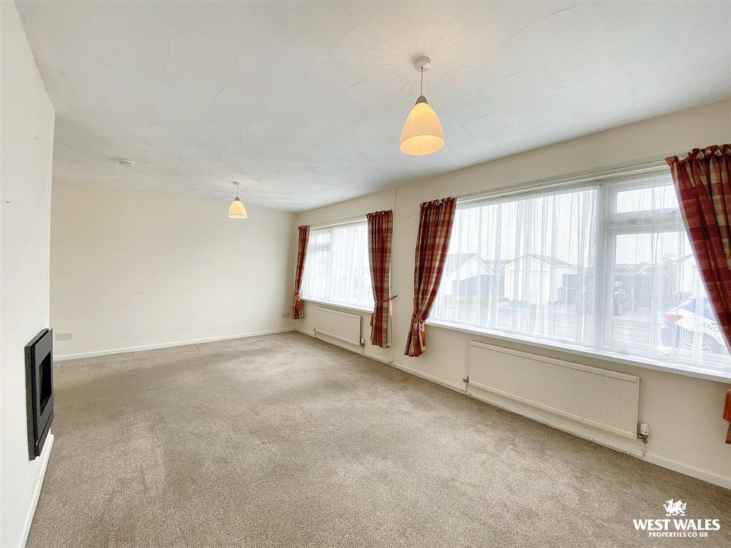 Property photo 3 of 21 Img_4644.Jpg