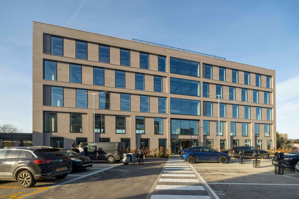 Property photo 1 of 9 Smart Power Road Studio 5 Launch1.Jpeg