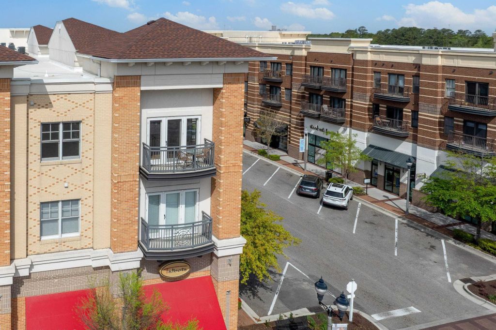 Property photo 3 of 27 <Alttext/>