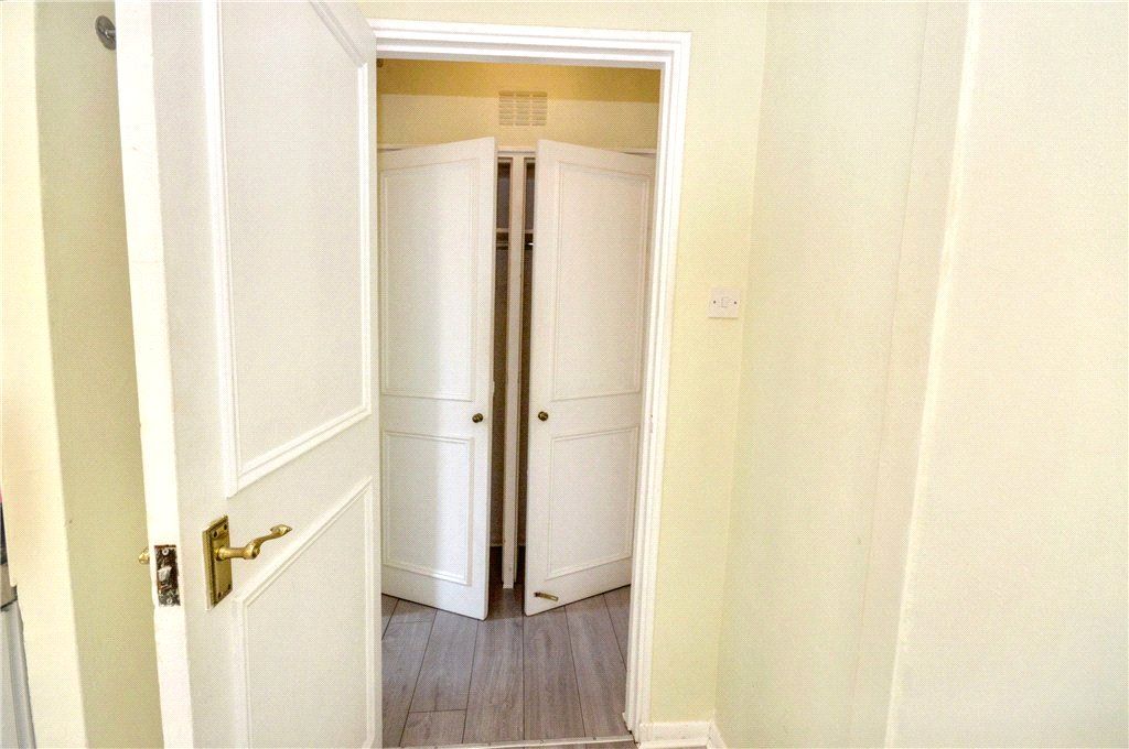 Property photo 3 of 20 Picture No. 12