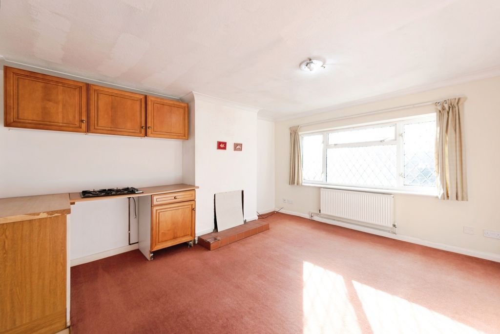 Property photo 2 of 14 Pbox-Img.Jpg