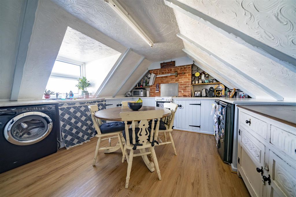 Property photo 3 of 14 Dsc01128.Jpg