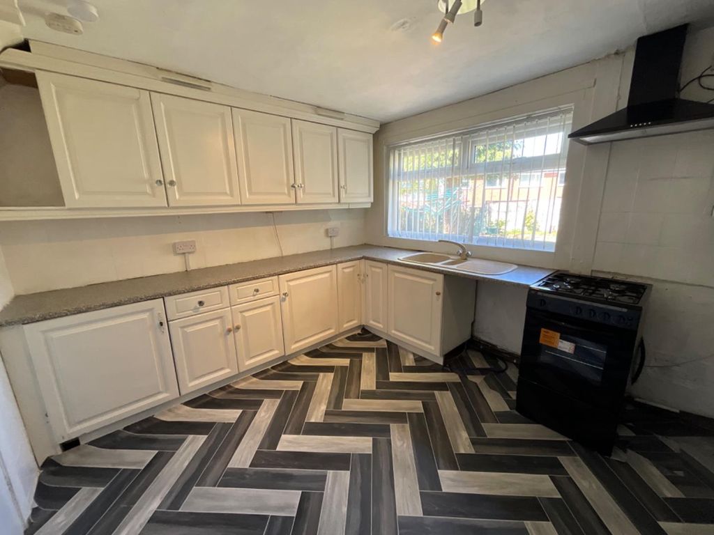 Property photo 3 of 10 Tempimage0A5Sse.Jpg