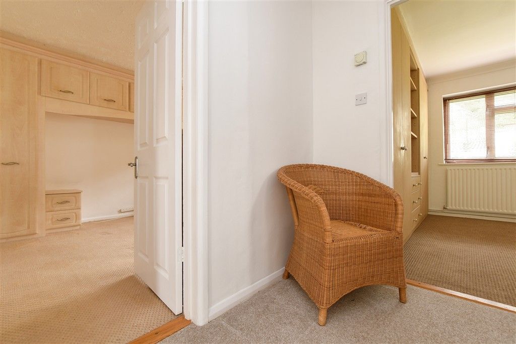 Property photo 1 of 11 Hallway