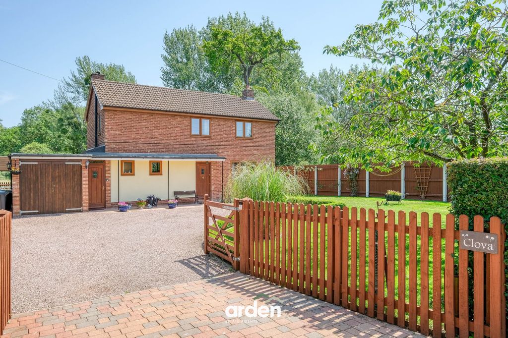 Property photo 1 of 17