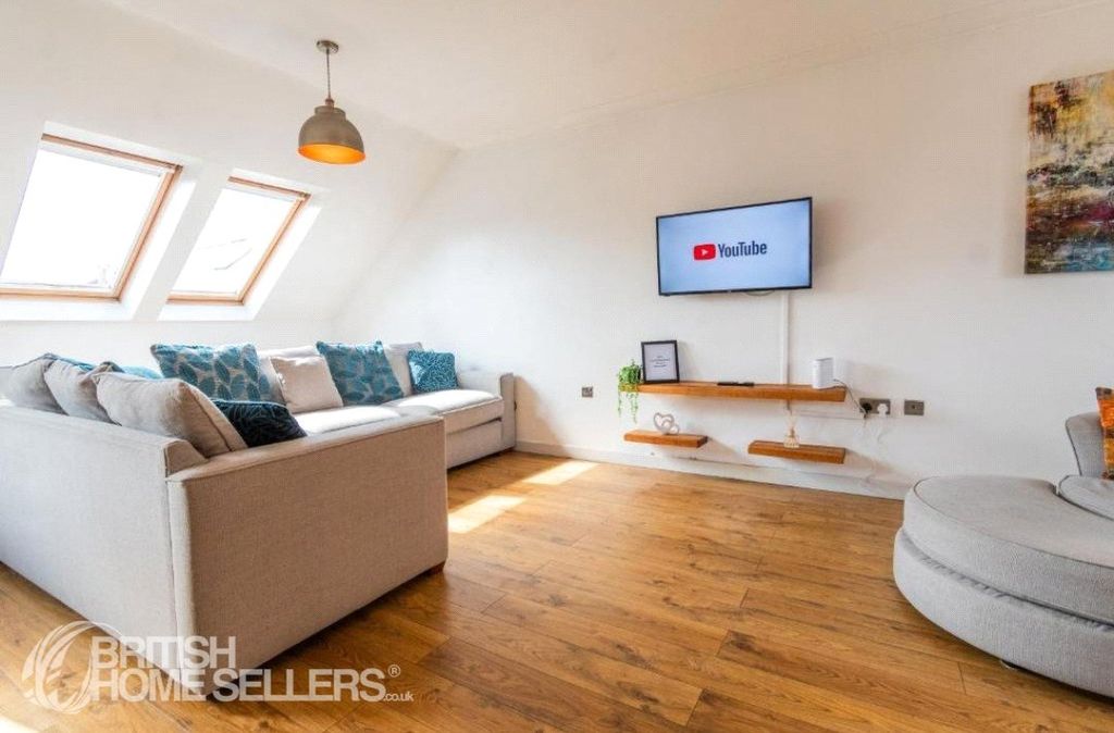 Property photo 2 of 22 Picture No. 24