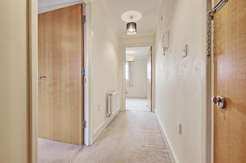 Additional image 5 of 1 bed flat for saleSt. Matthews Gardens, Cambridge CB1