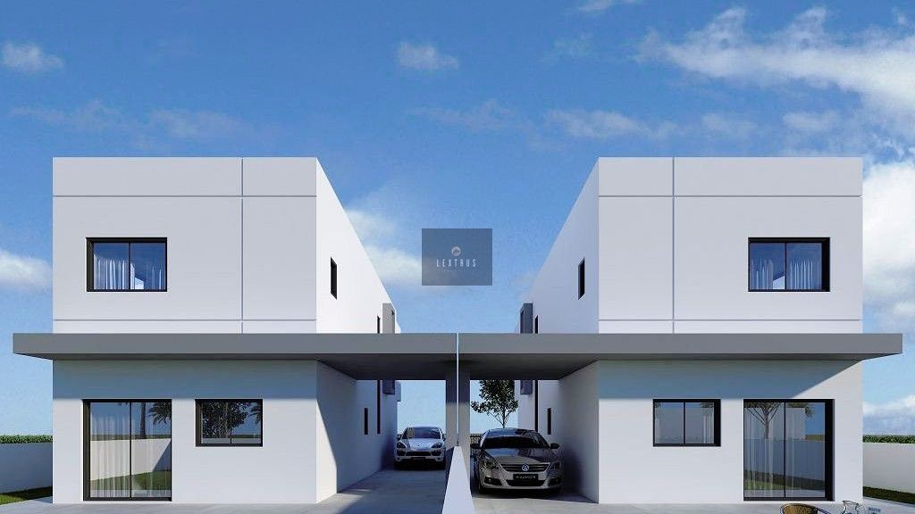 Property photo 3 of 4