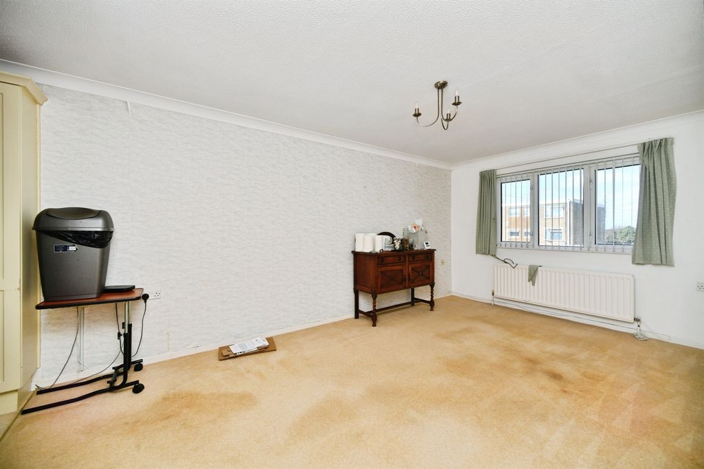 Additional image 5 of 1 bed flat for saleCentral Avenue, Telscombe Cliffs, Peacehaven BN10