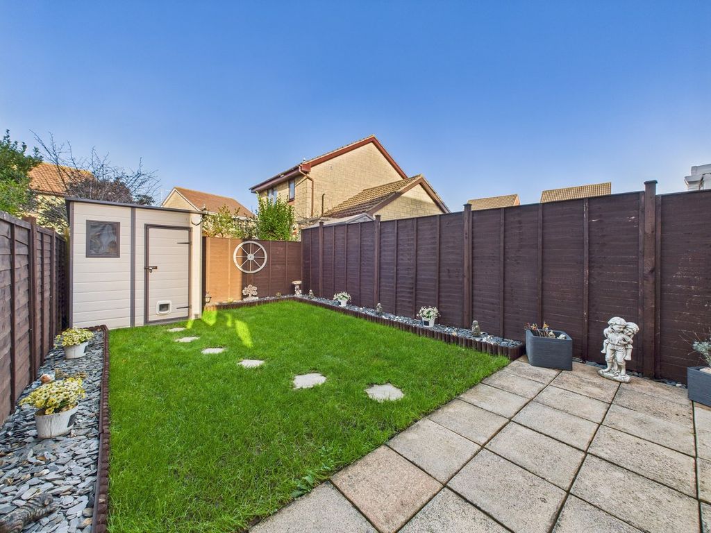 Property photo 2 of 20