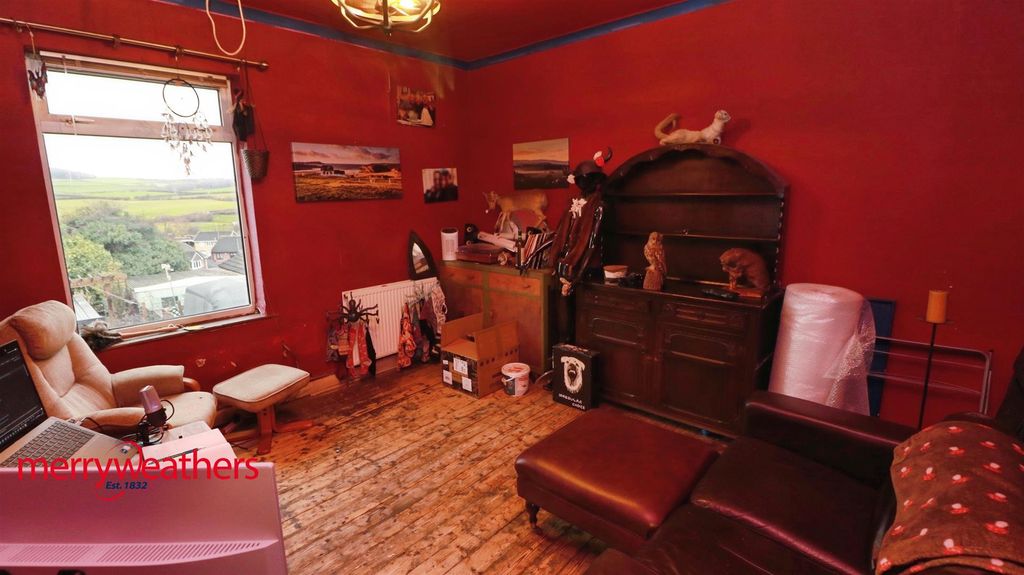 Property photo 2 of 13 Bedroom Two