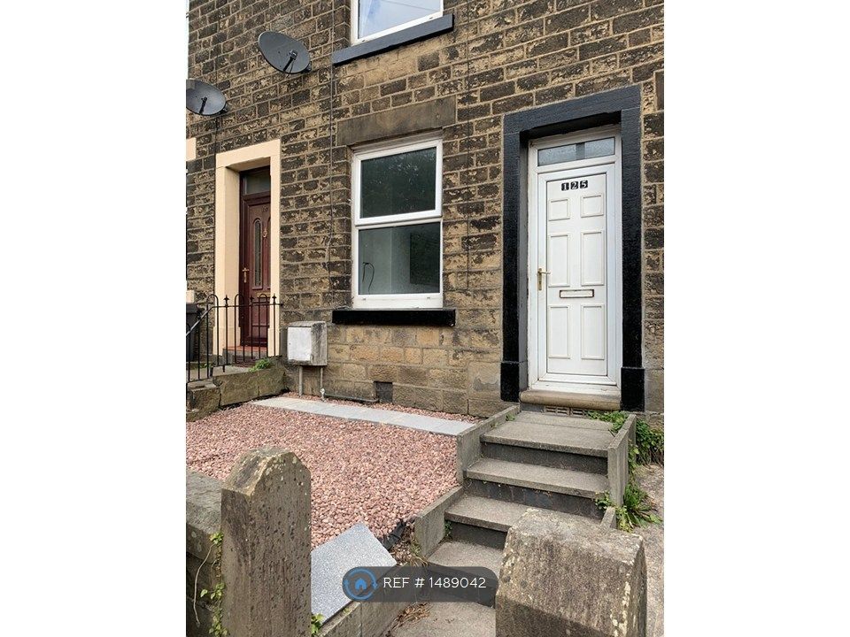 Property photo 2 of 11