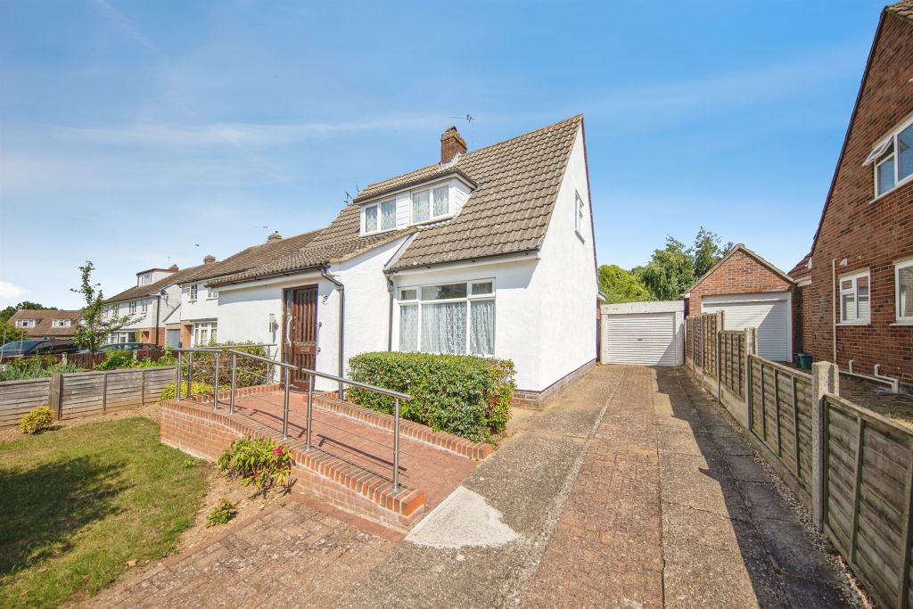 Property photo 1 of 16