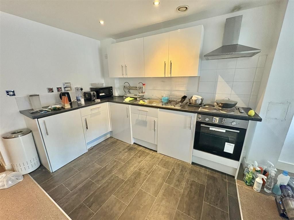 Property photo 2 of 9 Image