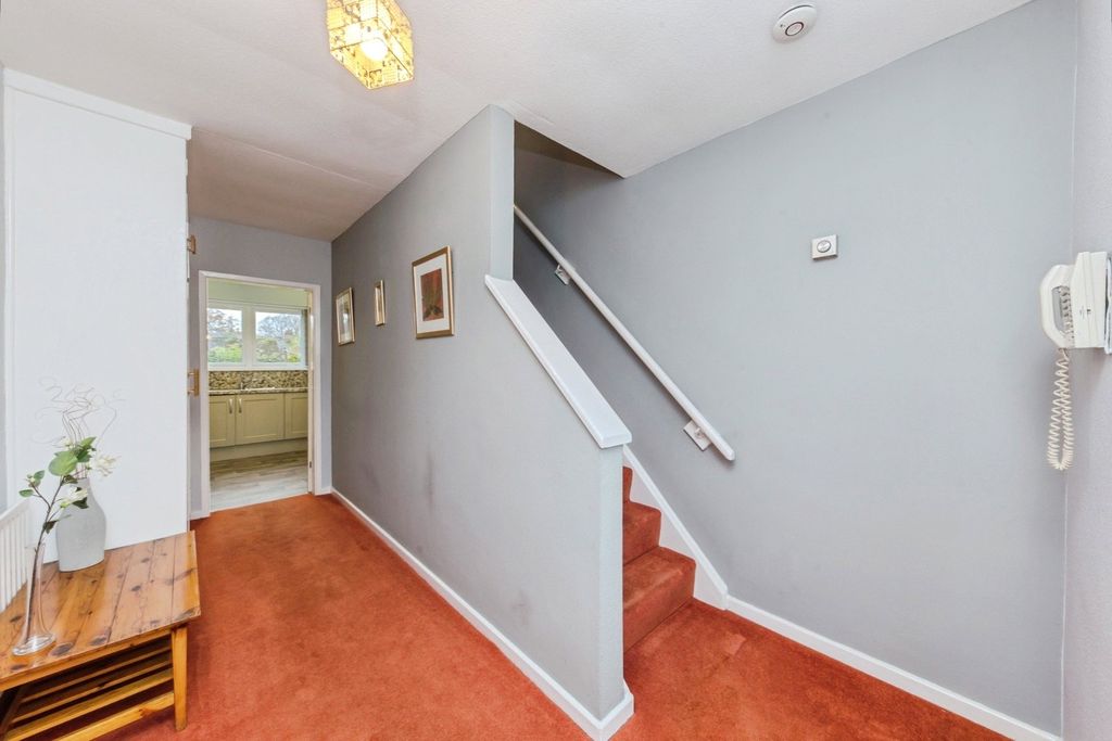 Property photo 2 of 19 Pbox-Img.Jpg