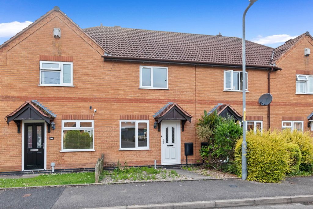 Property photo 1 of 12