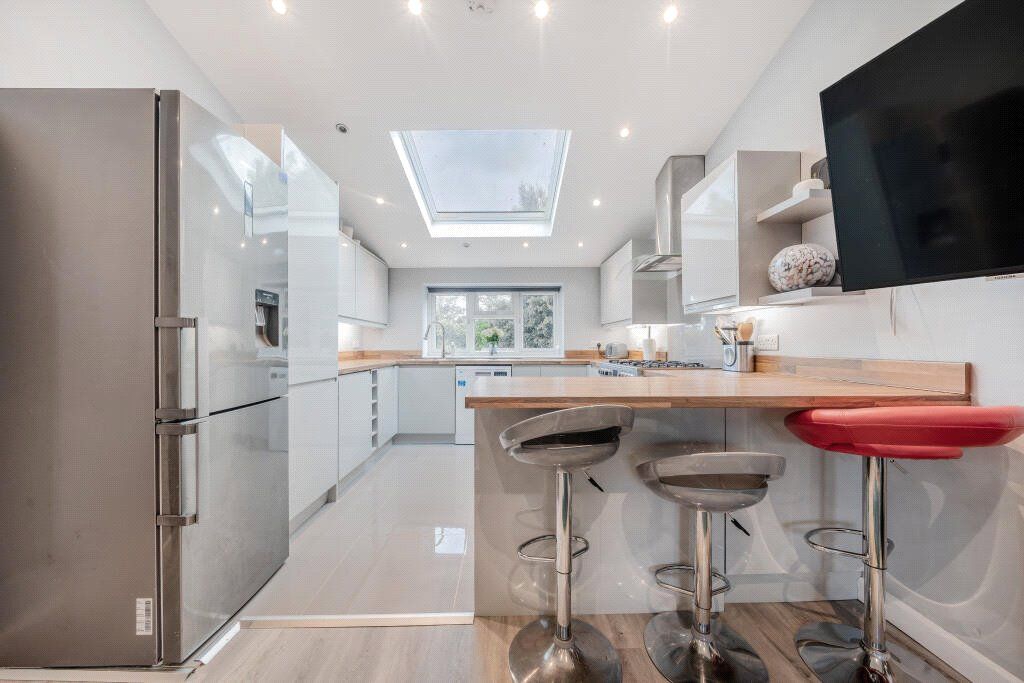 Property photo 2 of 15 Picture No. 05