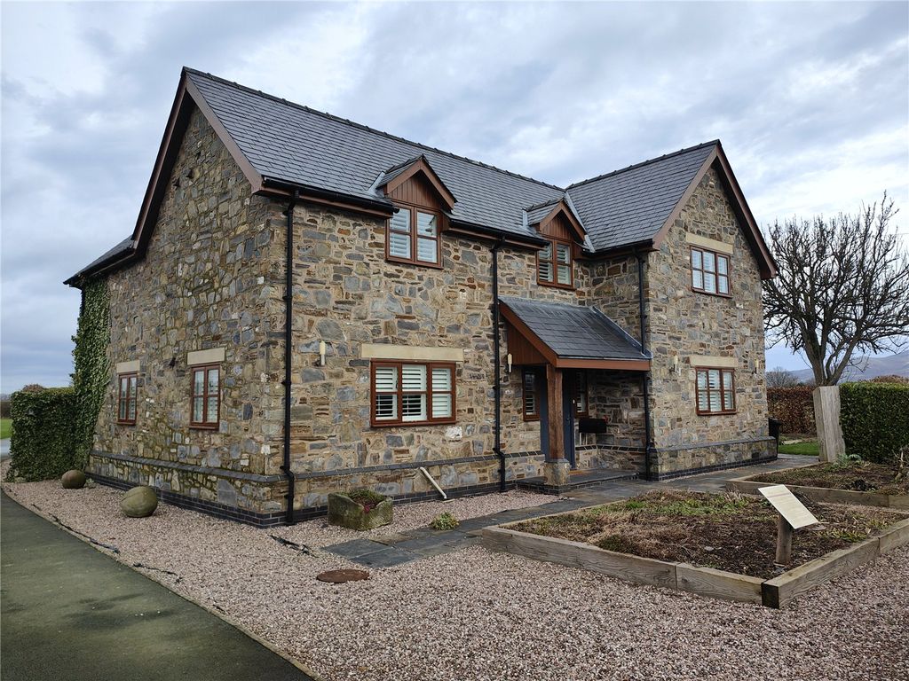 Property photo 1 of 13 Picture No. 01