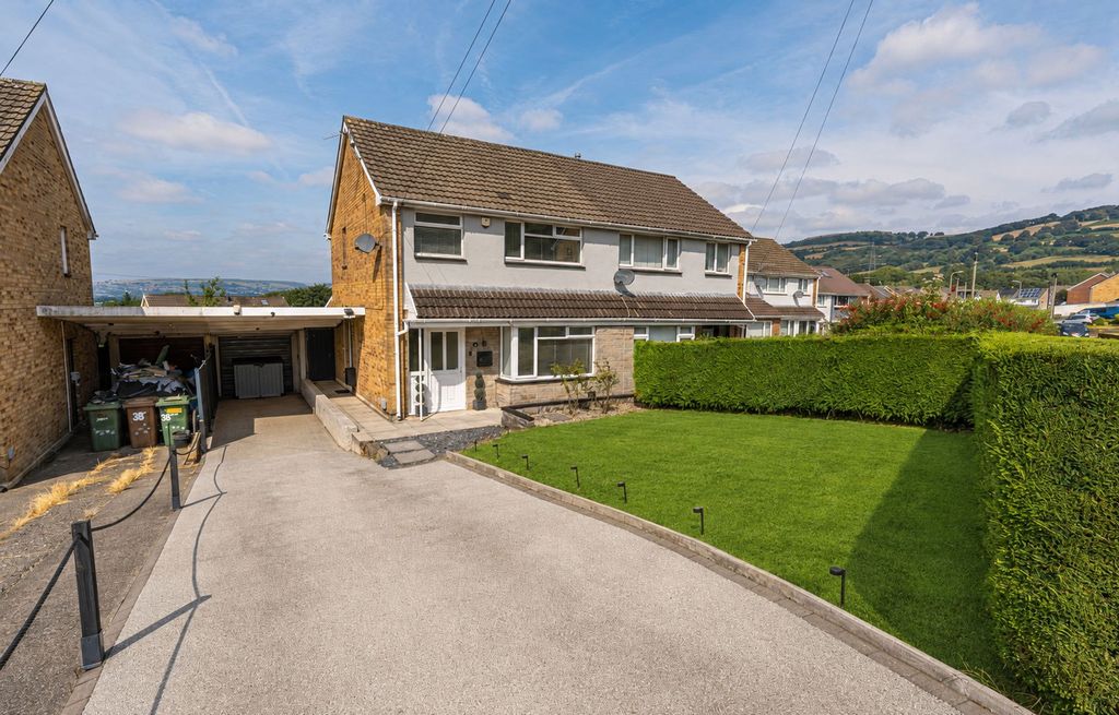 Property photo 1 of 49
