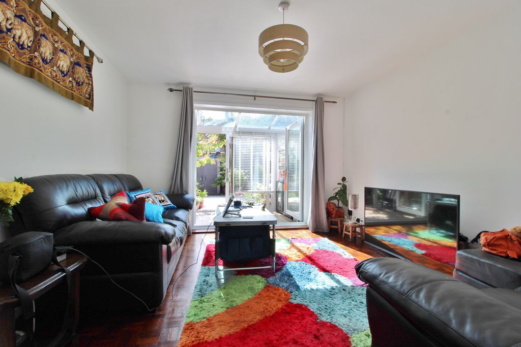 Property photo 2 of 16