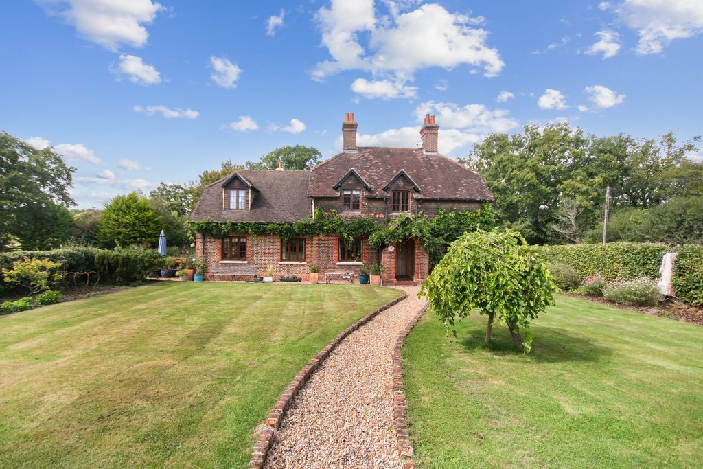 Property photo 1 of 19