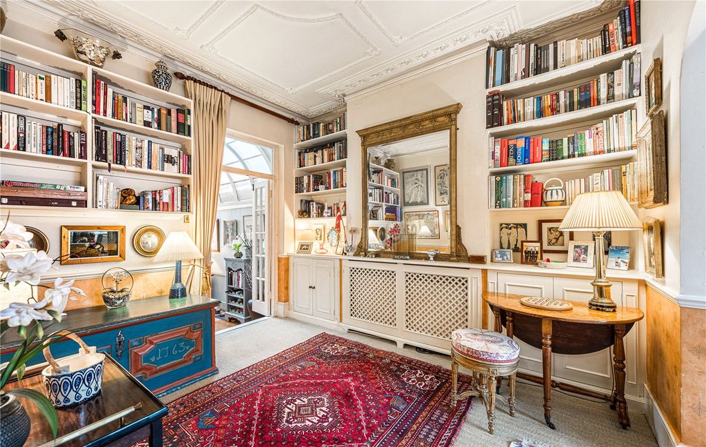 Property photo 2 of 18 Picture No. 05