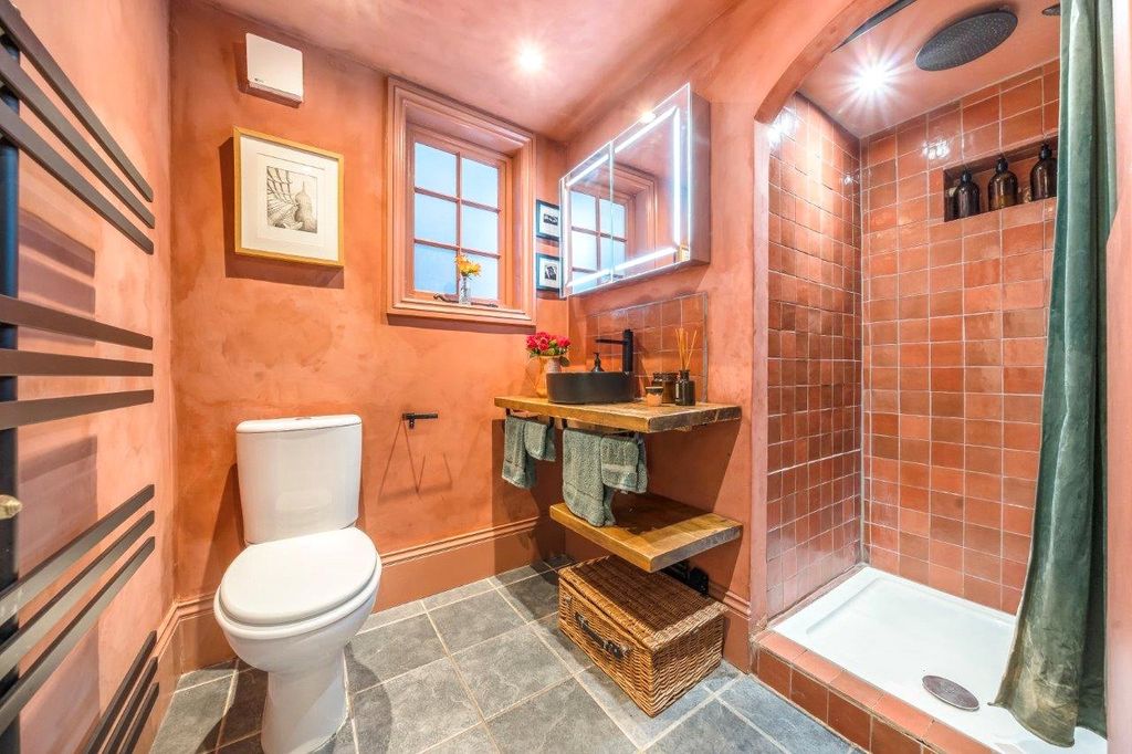 Property photo 3 of 8 Shower Room