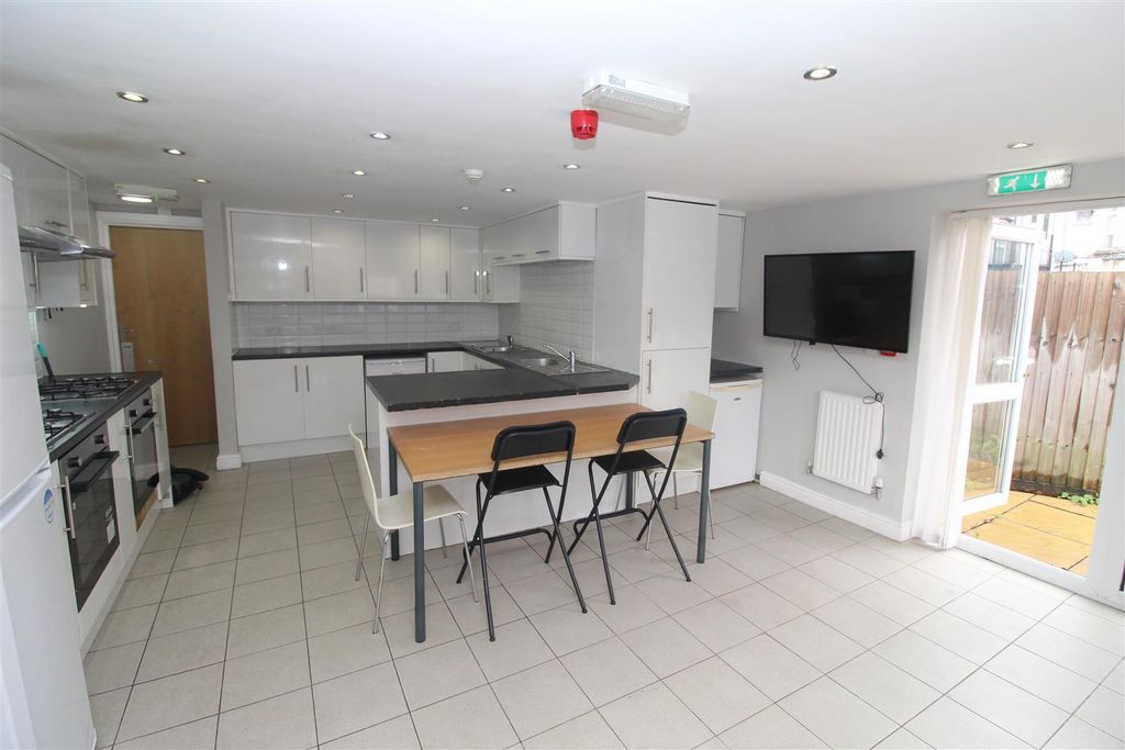 Property photo 1 of 31 Img_1091.Jpg