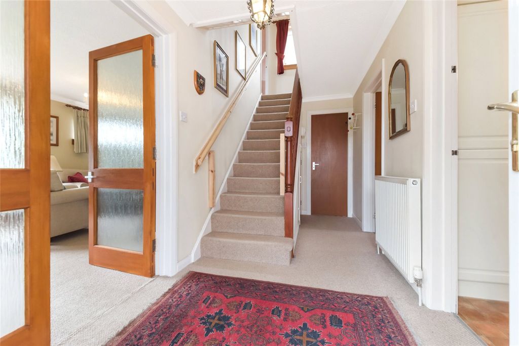 Property photo 2 of 18 Picture No. 02