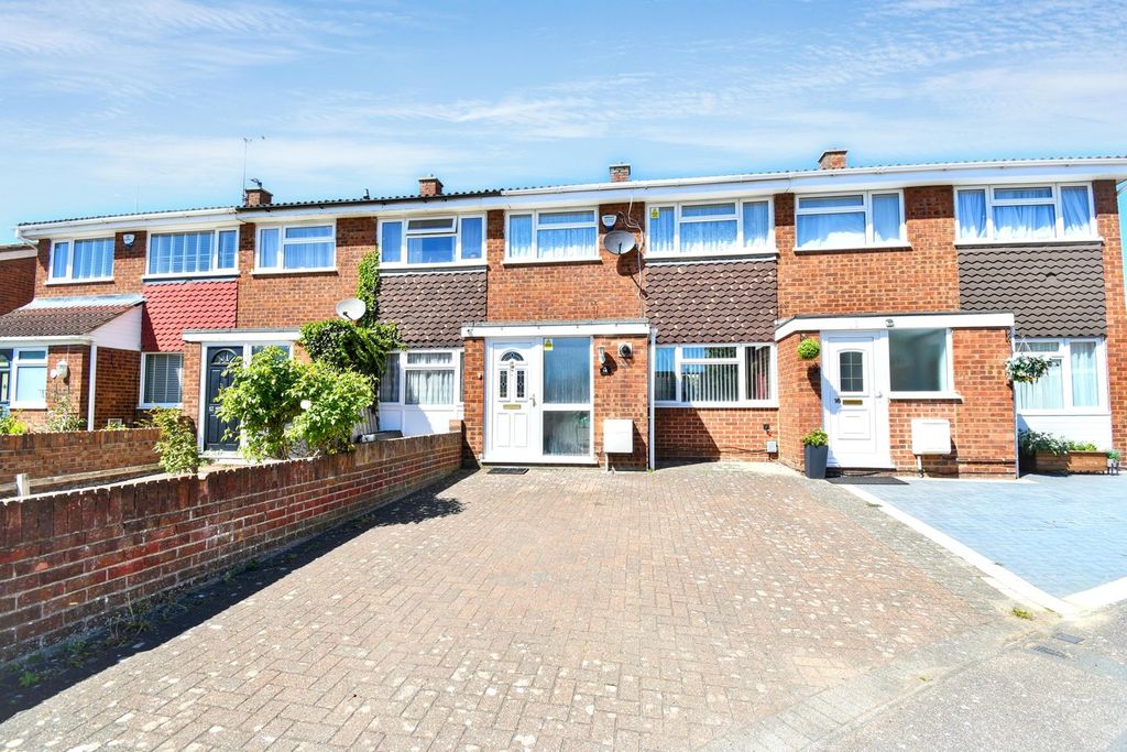 Property photo 1 of 18