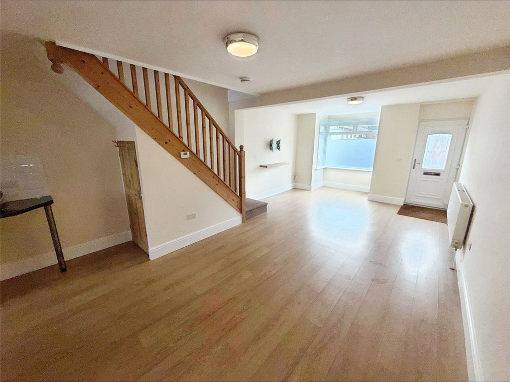 Property photo 2 of 14 Lounge/Diner