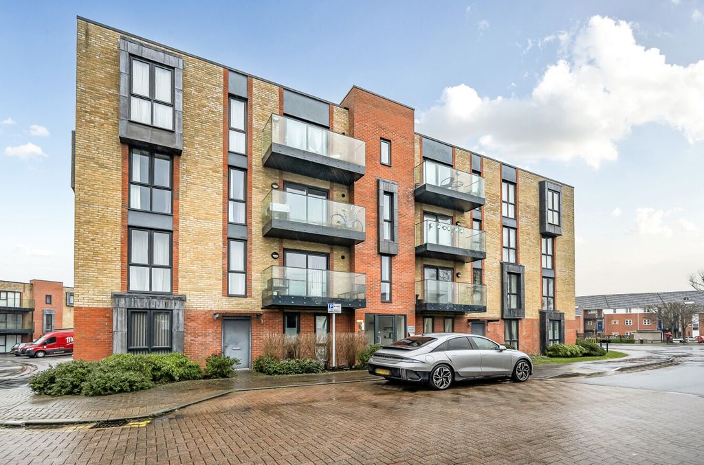 Property photo 1 of 16 1-6983530Fa78Df-1...