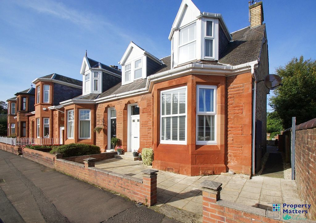 Property photo 1 of 18 3 Bedroom Semi Detached For Sale