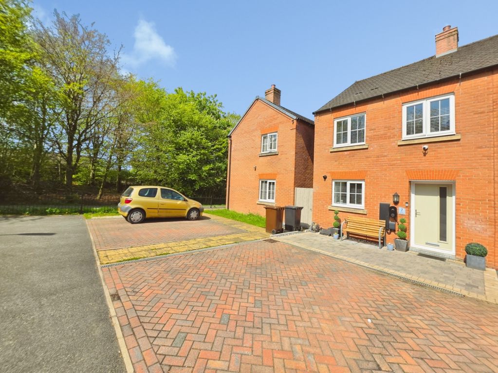 Property photo 1 of 27 Pbox-Img.Jpg