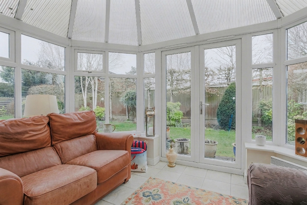 Property photo 3 of 36