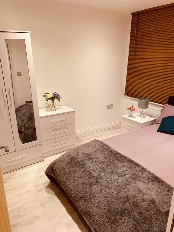 Property photo 1 of 12 Bedroom