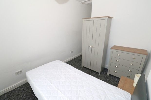 Property photo 3 of 8 Img_7001