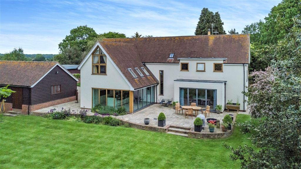 Property photo 1 of 15 Picture No. 14