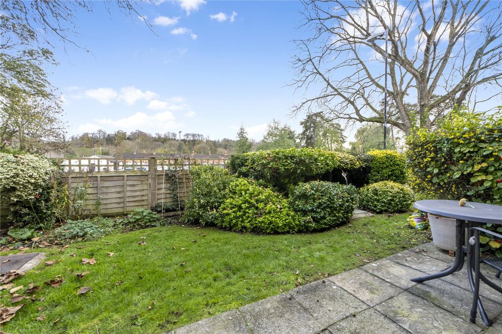 Property photo 3 of 14 Picture No. 17