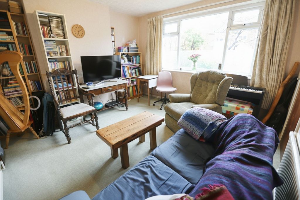 Property photo 3 of 15