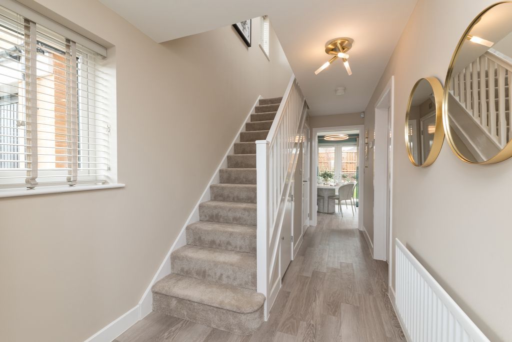 Property photo 2 of 7 L-Vipne-May.Mayfield-Aynp-21-003