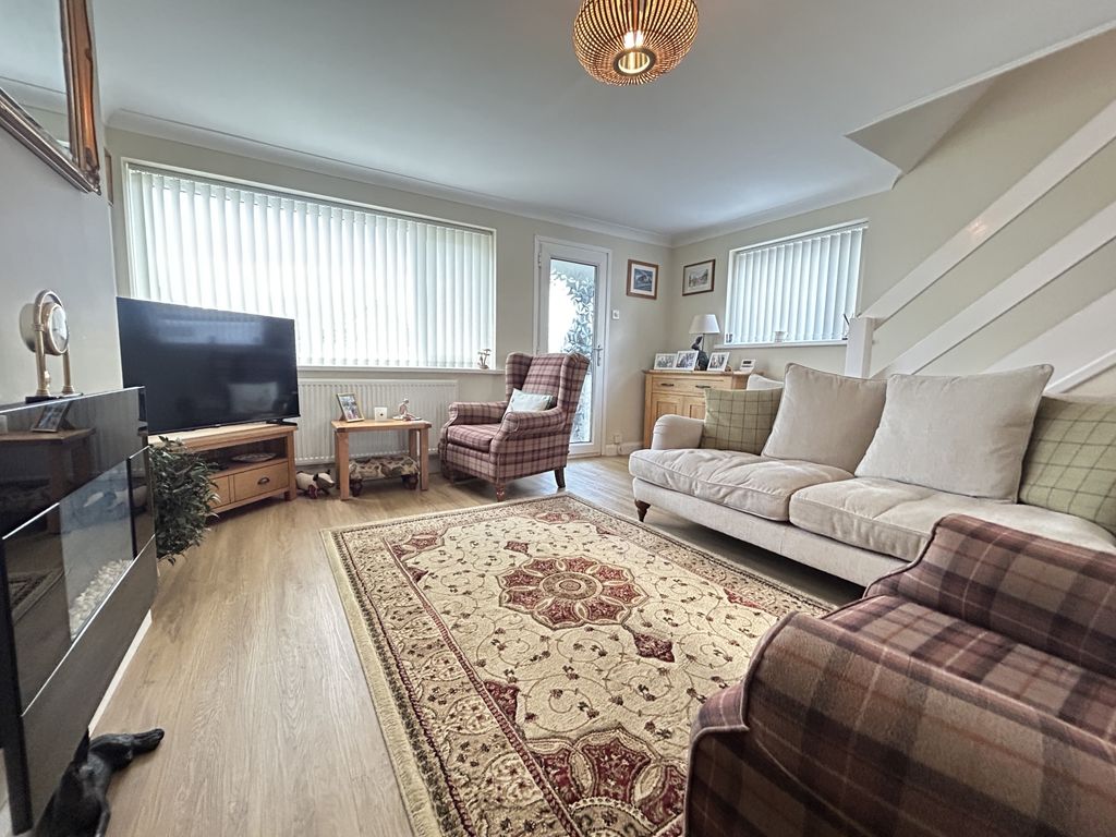 Property photo 2 of 12 Img_5765